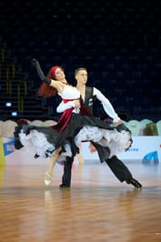 WDSG 2013 | Day 2 | Showdance STD - Formation LAT